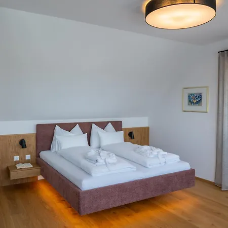 Steirerblicke - Domaine Sernau Sauvignon Gamlitz