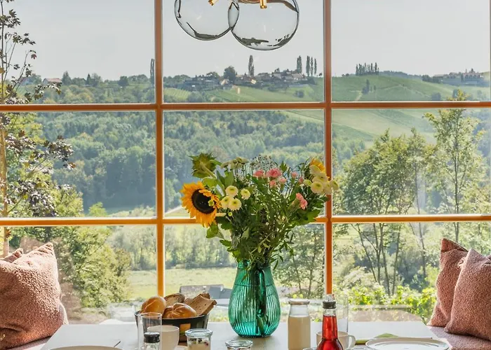 Steirerblicke - Domaine Sernau Sauvignon Vakantiehuis *